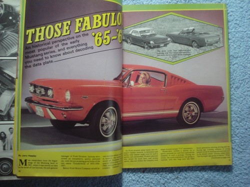 Fabulous Mustangs 1982 114 pages of Mustangs V 1 # 1 - Picture 3 of 7
