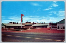 Postcard Sanders Motel South Madras Oregon Highways 26 & 97 Elny Joann Sommers