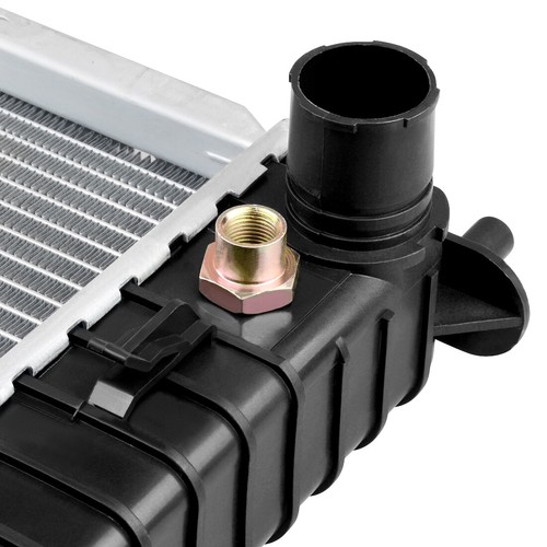 YITAMOTOR Radiator For 1997-2002 Expedition 1997-2003 F150 F250 V8 5.4L 4.6L - Picture 6 of 6
