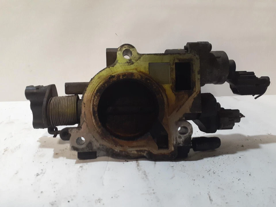 Used Fuel Injection Throttle Body fits: 2004 Chrysler Town & country Throttle Va Foto 2 de 4