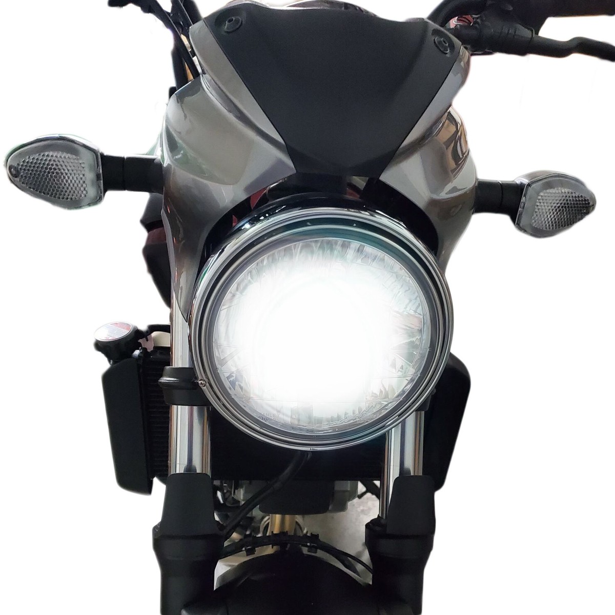 スズキ　SV650 SV650X LED ヘッドライトユニット Suzuki 2018-2020 SV650 Cree LED Headlight Conversion Kit 18