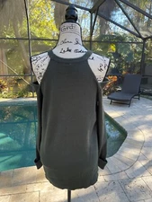 WISHLIST Olive Green Tight Fit Pullover Sweater Size M/L 