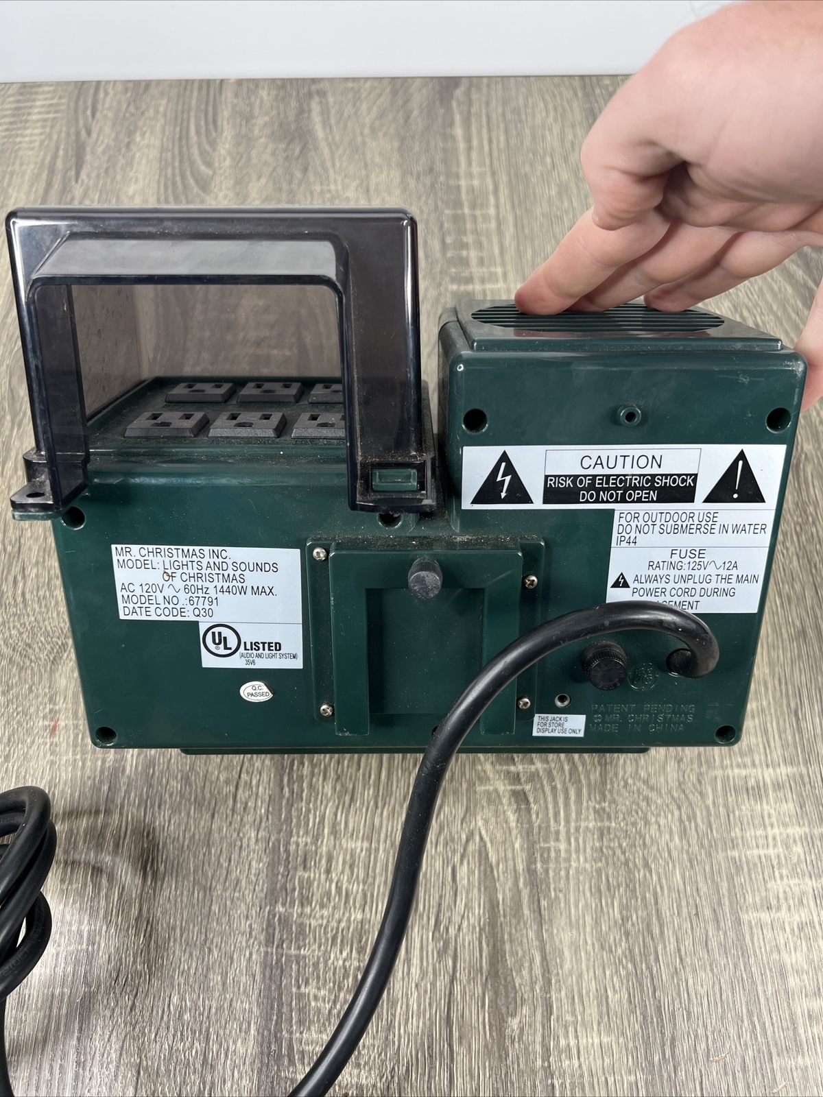 Mr Christmas Lights and Sounds of Christmas 67791 Outdoor Music Light