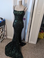 NWT Windsor Prom Hunter Green Sequin Mermaid Dress CrissCross Back Straps Small