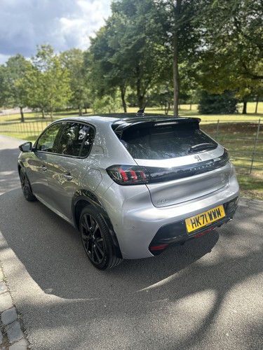 Peugeot 208 GT Premium Plus 1.2 Petrol Automatic 5 Door 2021 14k Miles Only FSH - Picture 18 of 22