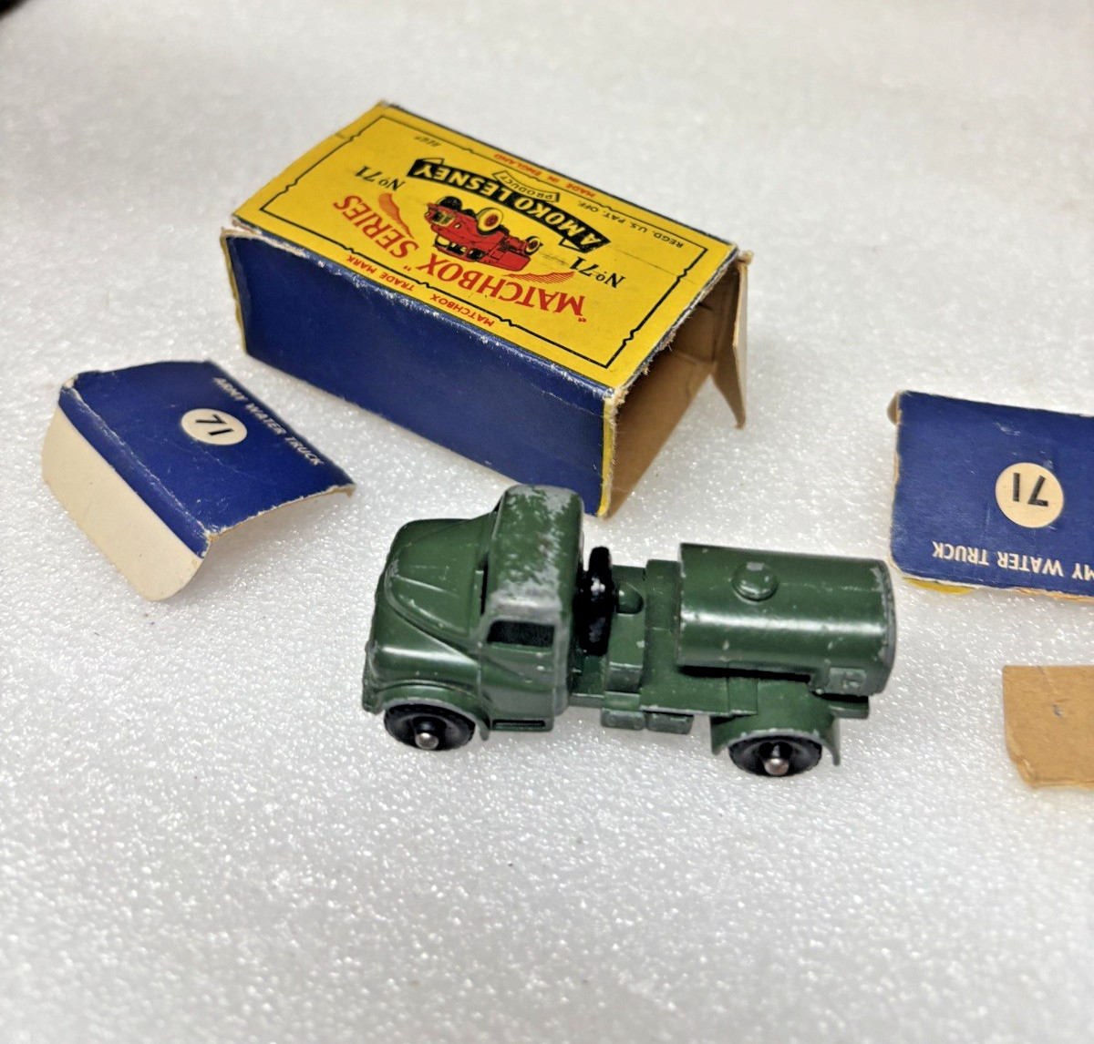 MATCHBOX 　No.71 Army Water Truck Matchbox No. 71 Army Water Truck