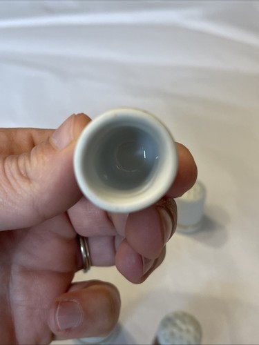 Set of 6 Vintage UCGC Taiwan Gold Ringed Floral Porcelain Sewing Thimbles Decor - Picture 17 of 20