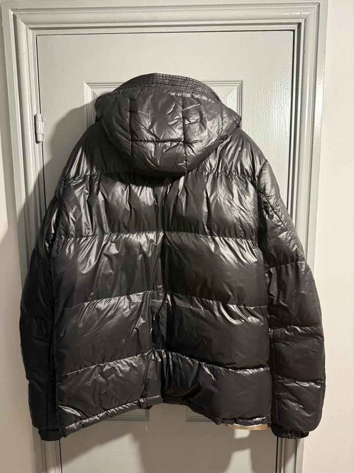 MENS POLICE BRAND BLACK HOODED PUFFER PADDED WINTER JACKET COAT size L - Image 2 of 3