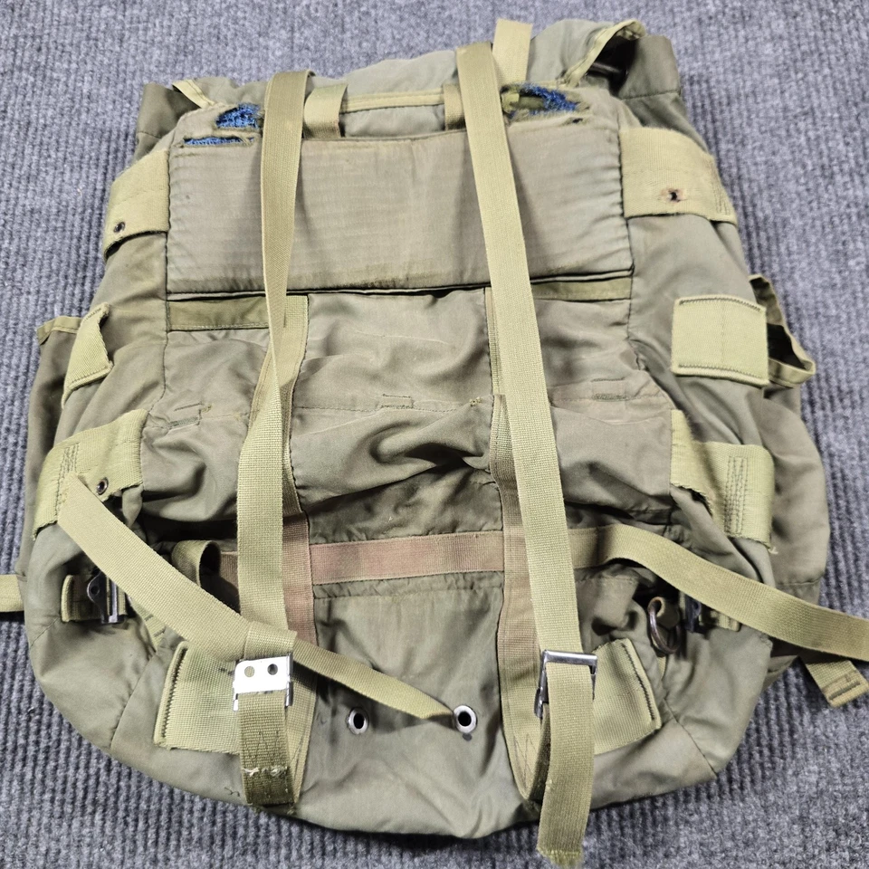 Mochila grande vintage USGI ALICE mochila OD verde ejército paquete de campo sin marco Foto 2 de 4