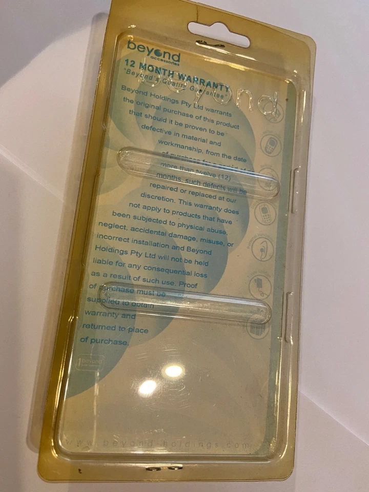 LG GC900 Viewty, Smart, LG GC900F Viewty, Smart Crystal Estuche Rígido Transparente Más Allá. Foto 2 de 2