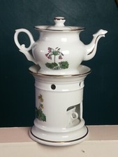 Tisanière ancienne en porcelaine Pillivuyt