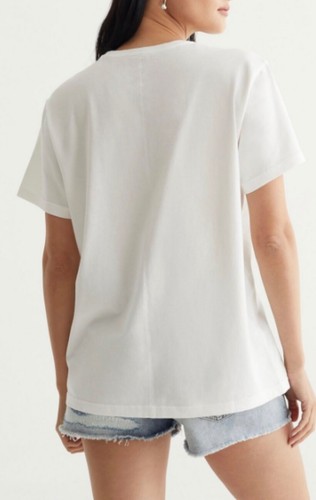 LUCKY BRAND T-Shirt ""Naturally Lucky"" Schmetterlinge, lila, Geschenk für sie, Größe S - Bild 5 von 6