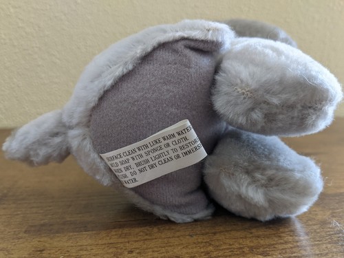 Vintage Disney Dumbo Plush Walt Disney Productions Stuffed Animal New w Tags 9” - Picture 4 of 6