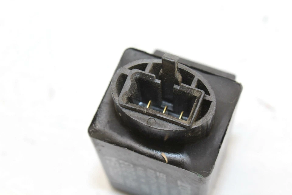 Relé de señal de giro Honda Super Hawk 1000 Vtr1000f 1998-1999 OEM Foto 4 de 4