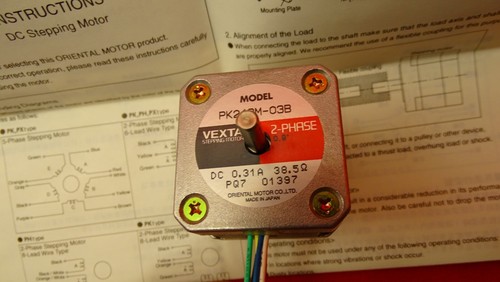Vexta 2-phase Stepper Motor PK243M-038 New and OVP - Picture 2 of 5