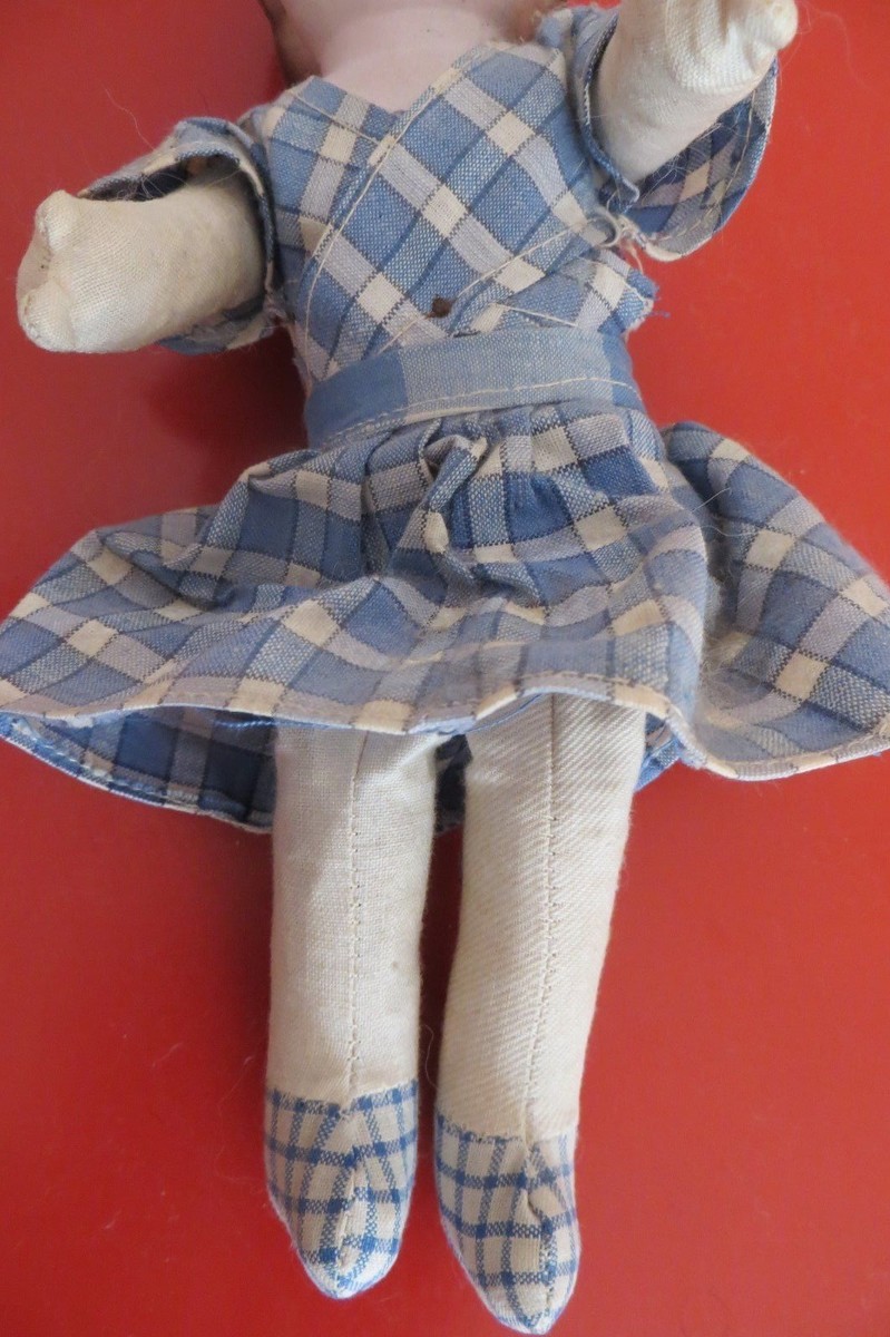 POUPÉE ANCIENNE EN plâtre ou terre de pipe EUR 30,00 - FR