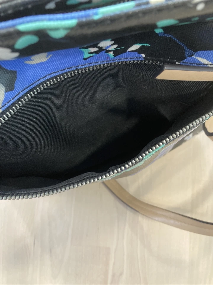 Bolso de hombro/cartera Merona con flores (usado - muy bueno) Foto 3 de 4