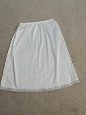 VINTAGE 70s/80s SILKY SATINY NYLON TRICOT HALF SLIP LACE TRIM SIZE PS WHITE EUC