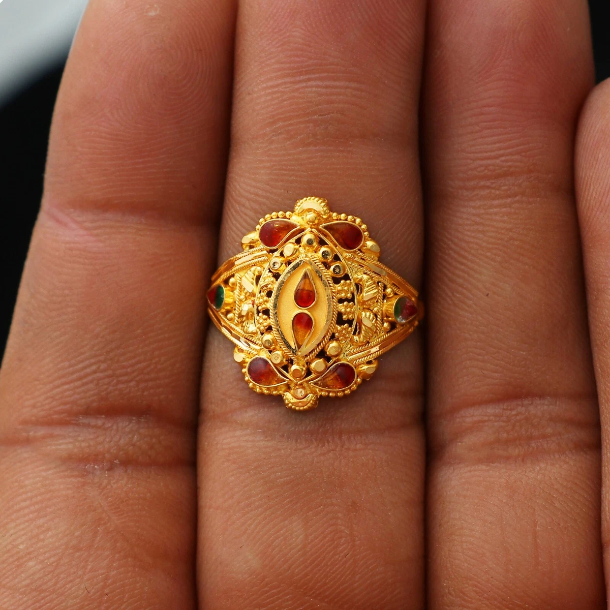 Ladies Plain Gold Rings | Royal Dubai Jewellers