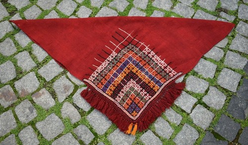 Stunning Women Shawl Kilim Rug 2'6'' x 3'0'' ft Vintage West Anatolian Kilim Rug