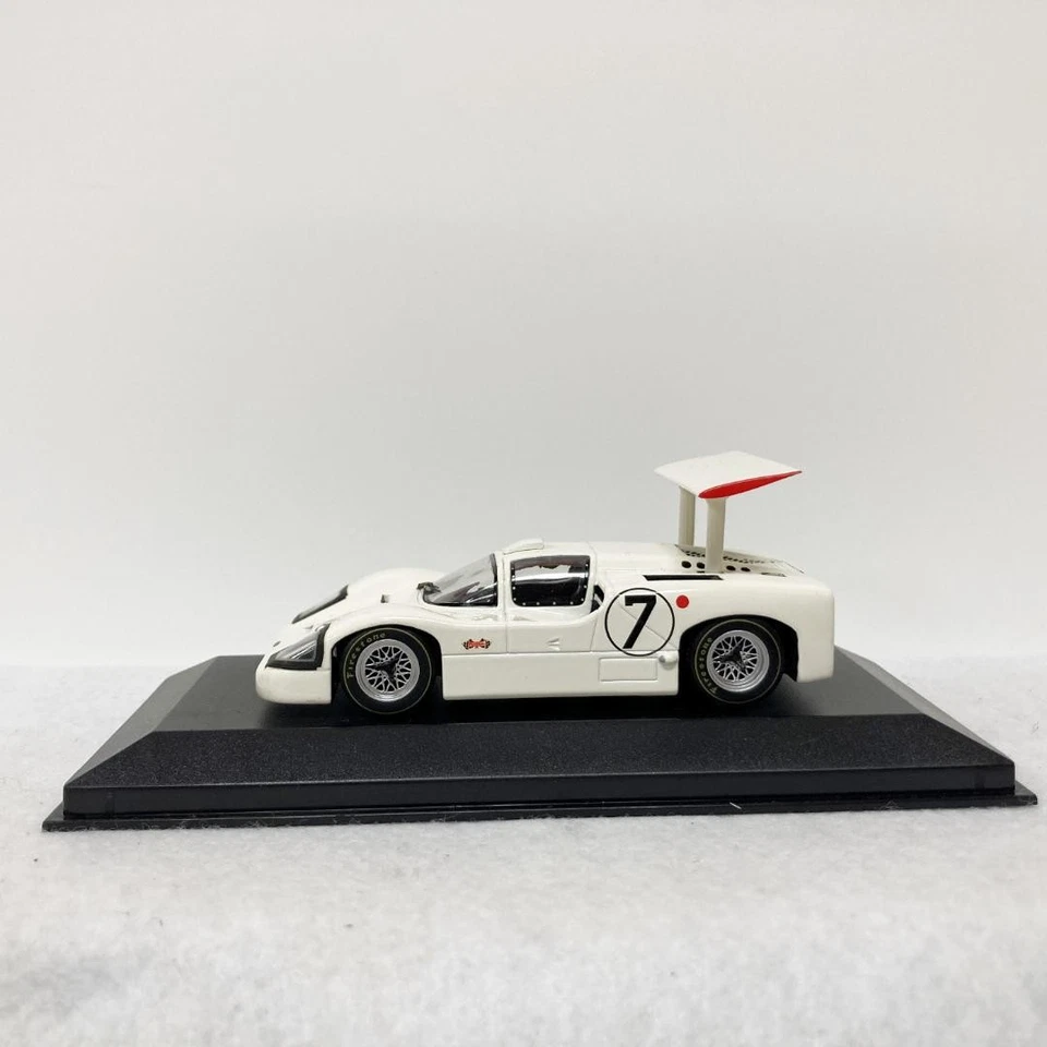 Minichamps 1/43 Chaparral 2F No.7 24H Le Mans 1967 Diecast Model Car New in Box - Image 2 of 4