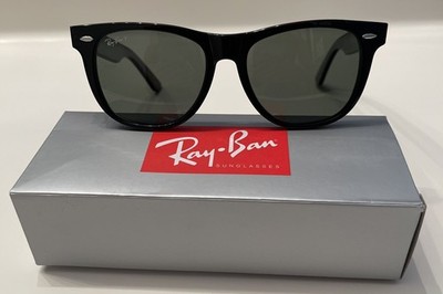 Ray-Ban Unisex Classic Wayfarer Sunglasses BRAND NEW!!