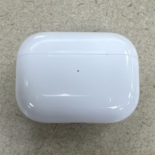Apple AirPods Pro 2 White Charging Case lightning cable Bluetooth no ear buds 