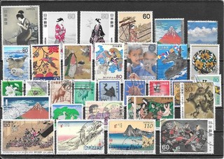 JAPON : BEAU LOT DE TIMBRES OBLITERES