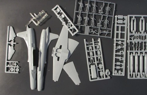 ESCI 1/72nd Scale Harrier Jump Jet Item No. 9079 loose in bag - no box