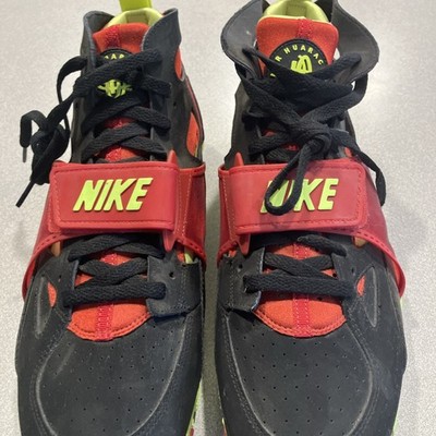 Nike Air Trainer Huarache Men s Size 13 Black University Red 679083-020 NEW!!!!!