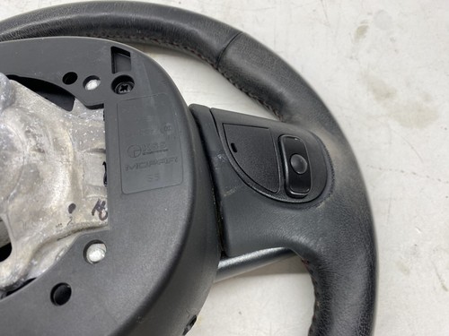 2015-2019 JEEP RENEGADE STEERING WHEEL LEATHER BLACK 70K OEM - Picture 8 of 13