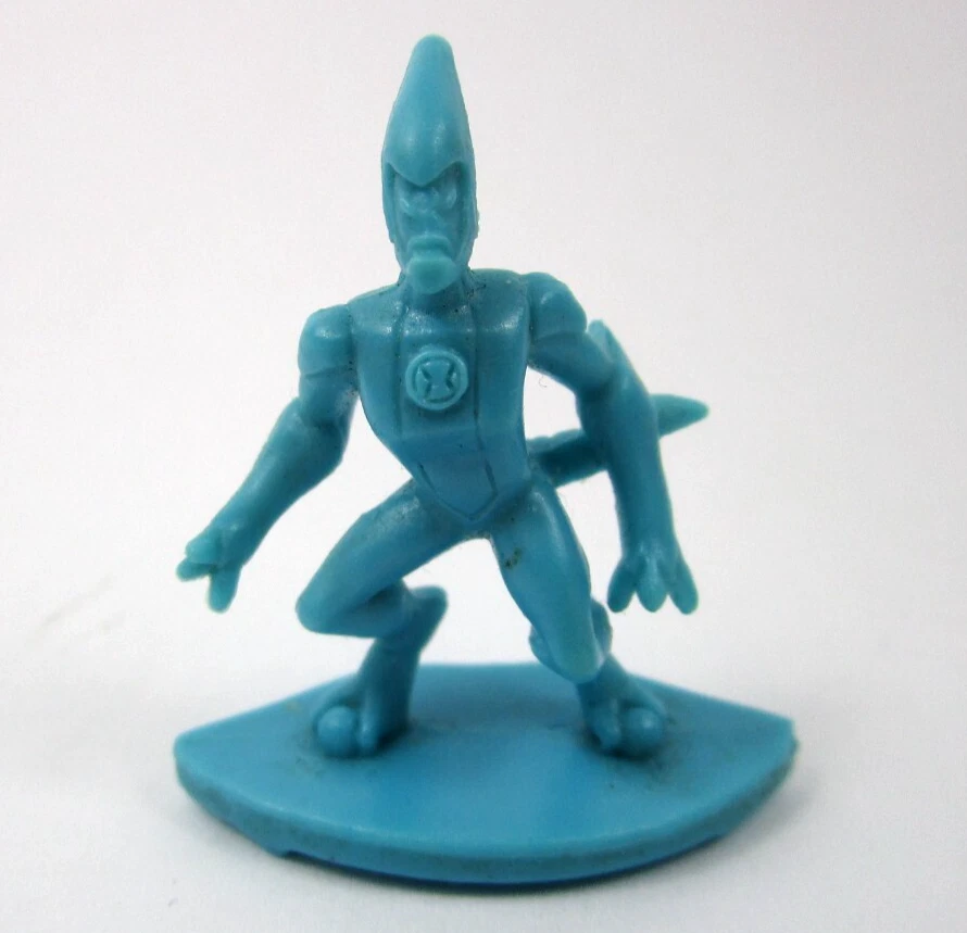 Mini Figurine Ben 10 Omniverse Omnitrix Challenge XLR8 Alien Bandai - Photo 1/1