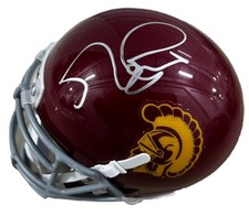 MATT LEINART signed (USC TROJANS) mini football helmet BECKETT BP59125 MATT LEINART signed (USC TROJANS) mini football helmet BECKETT BP59125