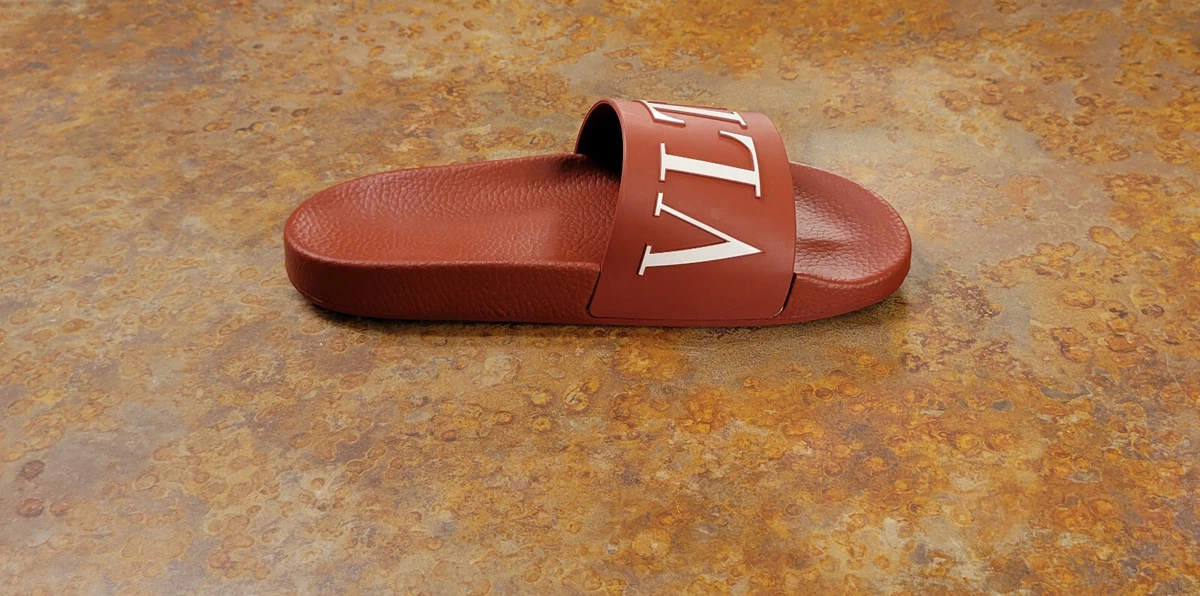 Valentino slides deals red