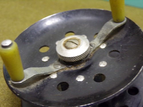 Moulinet pêche ancien mouche pivotant BRETTON vintage french fishing reel - Photo 8/16
