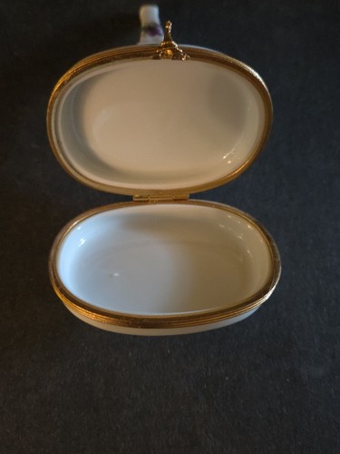 PORCELAIN EIFFEL TOWER PARIS LIMOGES FRANCE 22 K GOLD 4” TRINKET COLLECTIBLE BOX - Picture 7 of 9