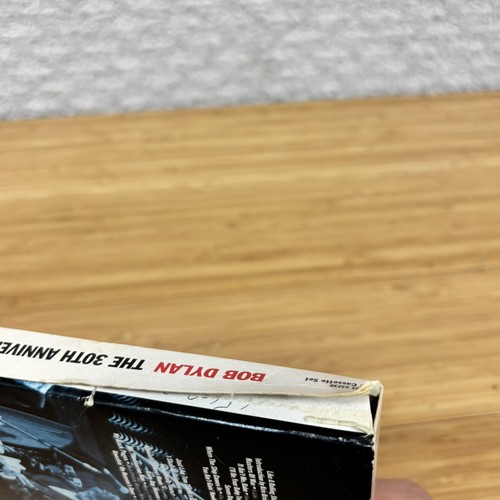 BOB DYLAN - 30th Anniversary Concert Celebration - 2 Cassette Set - Columbia OOP - Picture 2 of 7