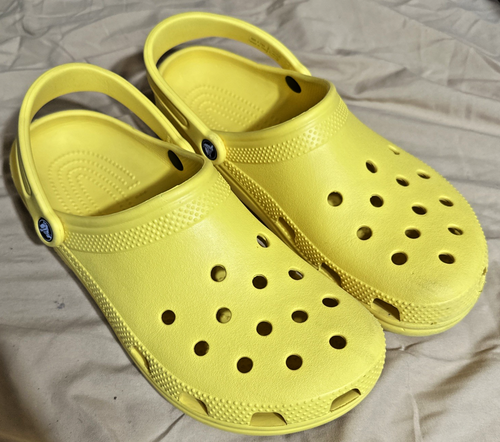 Crocs Unisex Classic Clogs - Zitronengelb Größe Herren 11 / Damen 13