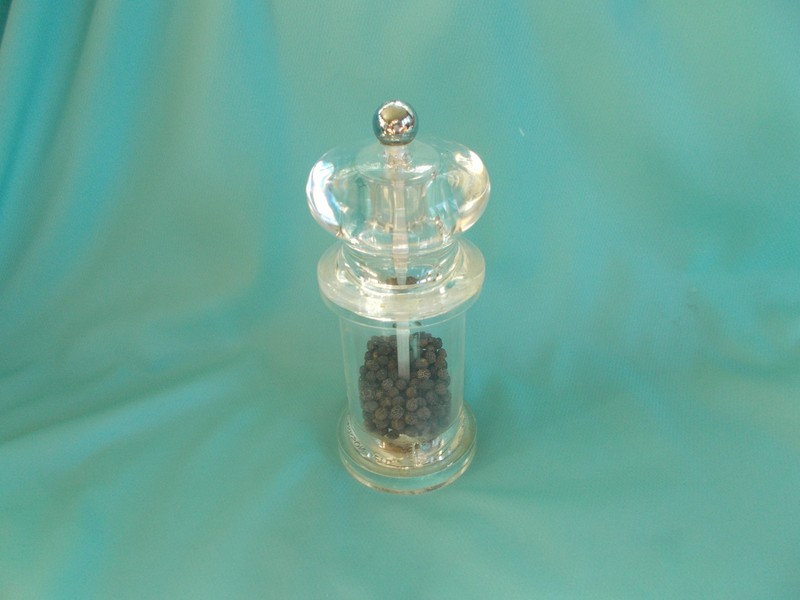 5.5" Cole Mason Clear Acrylic Pepper Mill from England