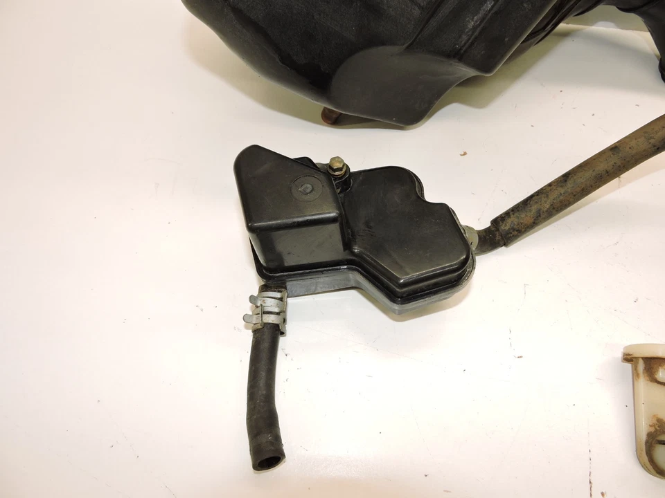 03-07 2007 LTZ400 LTZ 400 OEM AIRBOX OIL BREATHER RETURN FILTER ASSEMBLY🔥 - Image 2 of 4