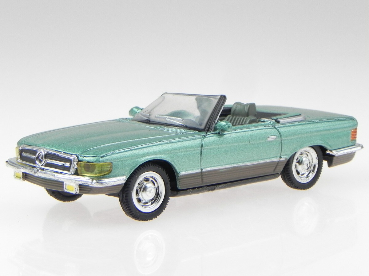 Mercedes-Benz ミニカー　1/43 SL Amazon | メルセデス ベンツ SLクラス 1/43 ミニカー 紺系