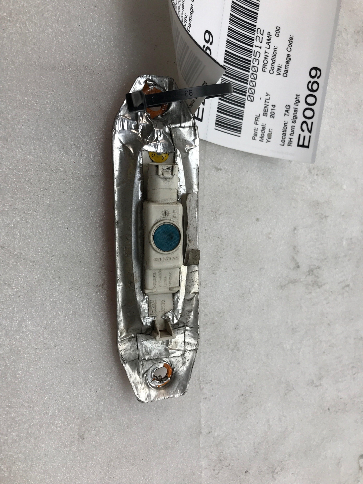 2014 BENTLEY FLYING SPUR Right Passenger Side Turn Signal Light - 4W0945072A