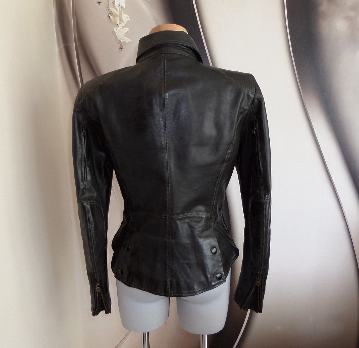 MATCHLESS SOHO Leather FITTED BIKER JACKET MADE IN ITALY SIZE 10 vinted ' image 5