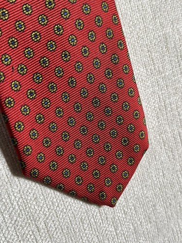 VTG Brooks Brothers All Silk 100% Made In USA Red Necktie - Picture 3 of 7