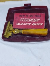 Vintage Schick Eversharp Injector Razor/ Original with guarantee &box 