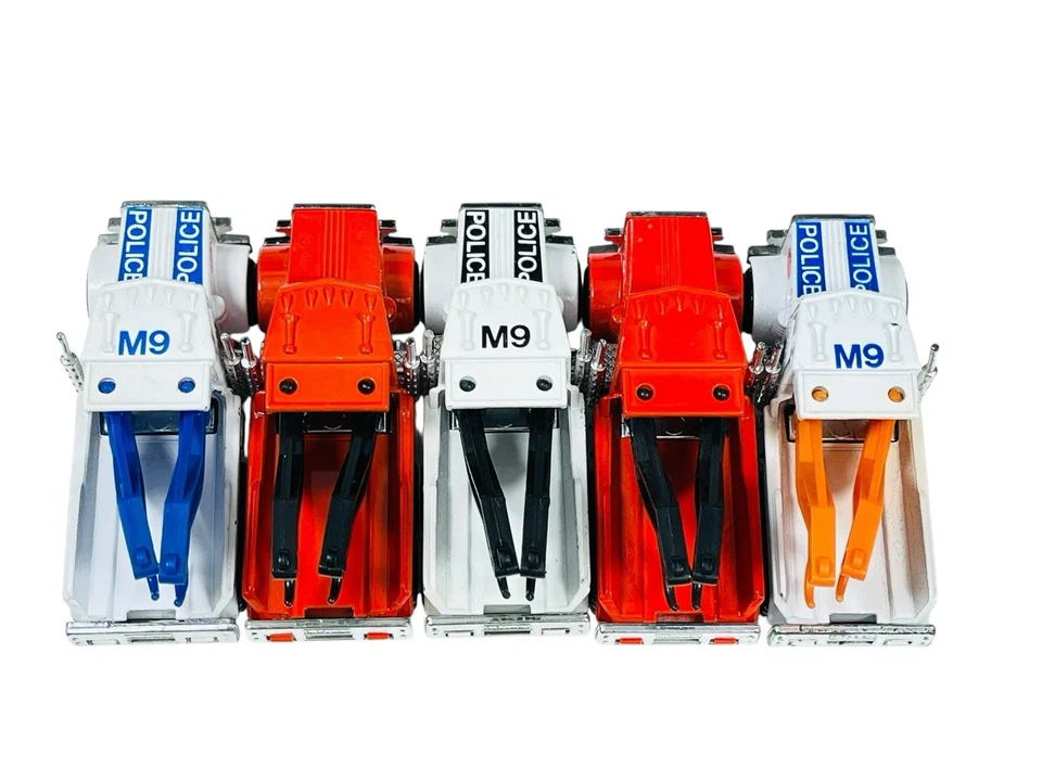 Matchbox Superfast (5) Varied MB61 Peterbilt Wreck Trucks w/Yellow Grid Boxes - Image 4 of 4