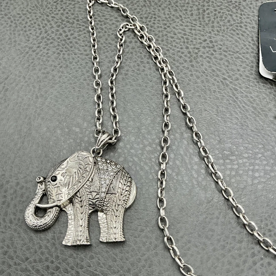 Collar Colgante Elefante Lane Bryant Mujer Tono Plata Ajustable Declaración Foto 3 de 4