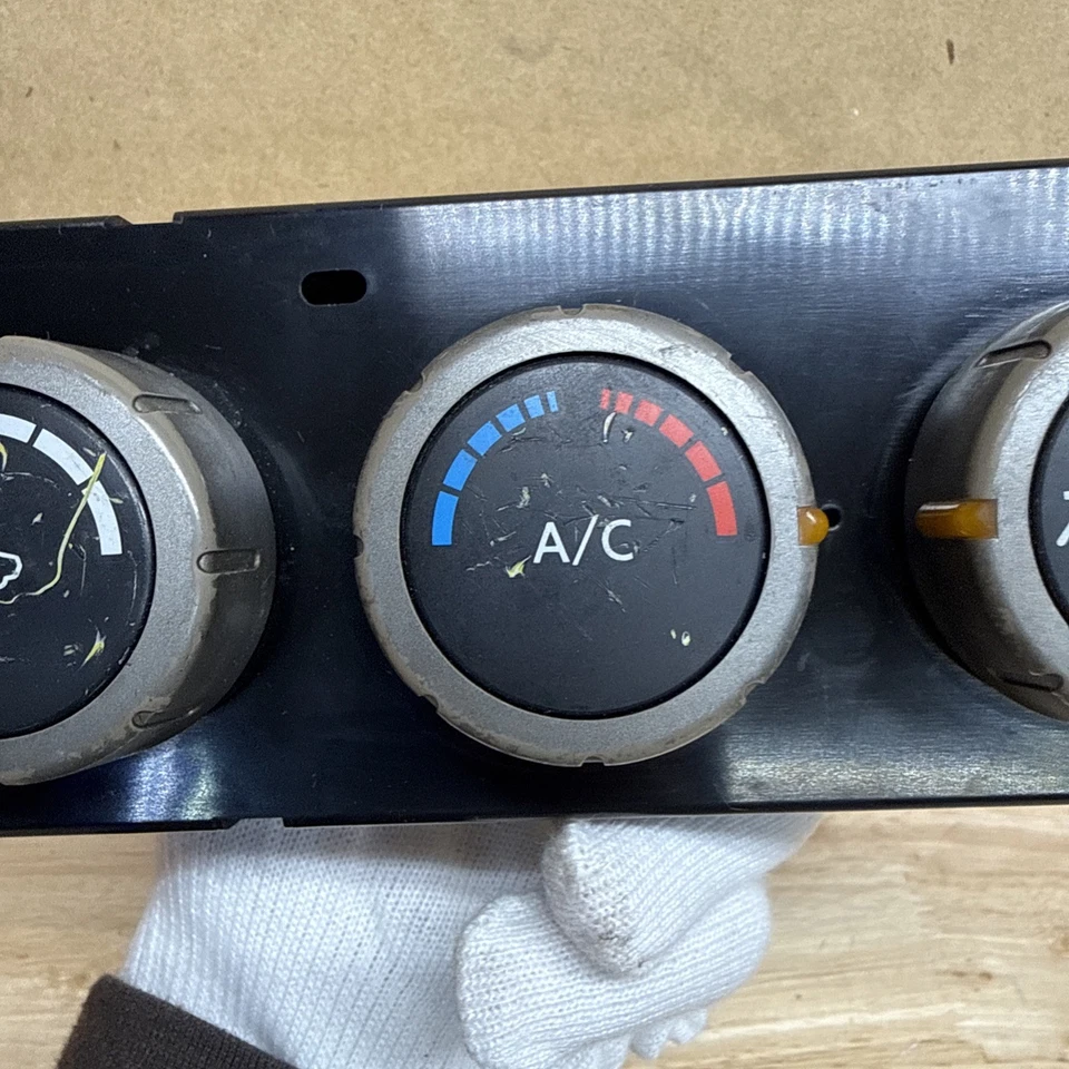 2005-2006 Nissan Titan Heater A/C Temperature HVAC Climate Control GENUINE OEM Foto 3 de 4