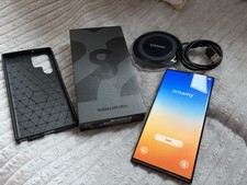 Samsung Galaxy S22 Ultra 5G 128GB Schwarz ohne Simlock