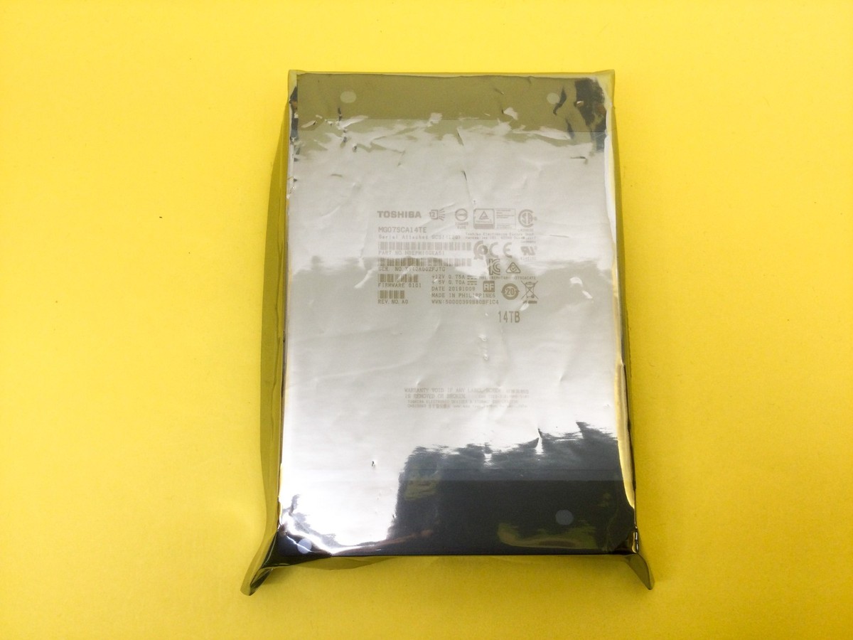 Toshiba 14TB 7.2K RPM SAS 12Gb/s 256MB 512E 3.5in HDD MG07SCA14TE Toshiba 14TB 7.2K RPM SAS 12Gb/s 256MB 512E 3.5in HDD MG07SCA14TE